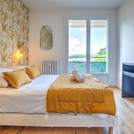 Apartament Le Balcon De La Cathedrale *